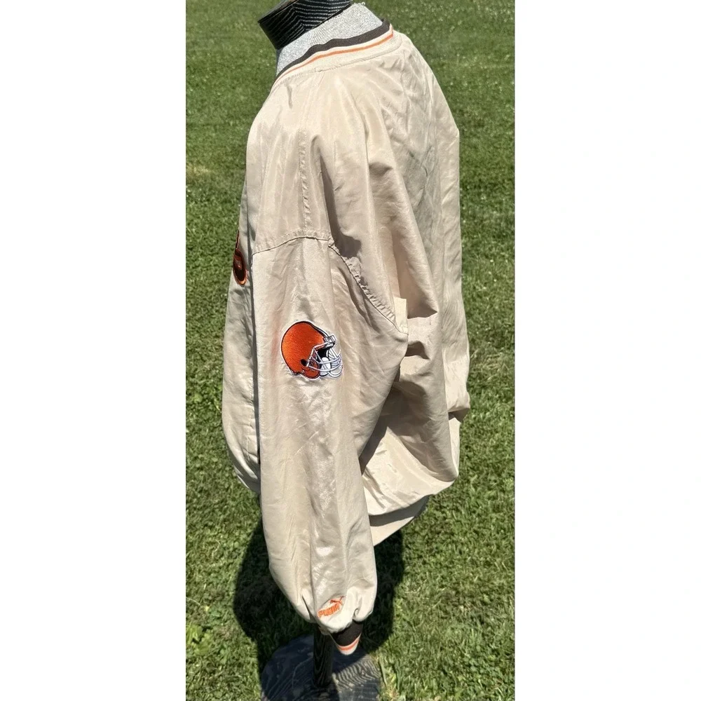 Vintage Cleveland Browns NFL Team XL Pullover Windbreaker Jacket Beige Y2K
